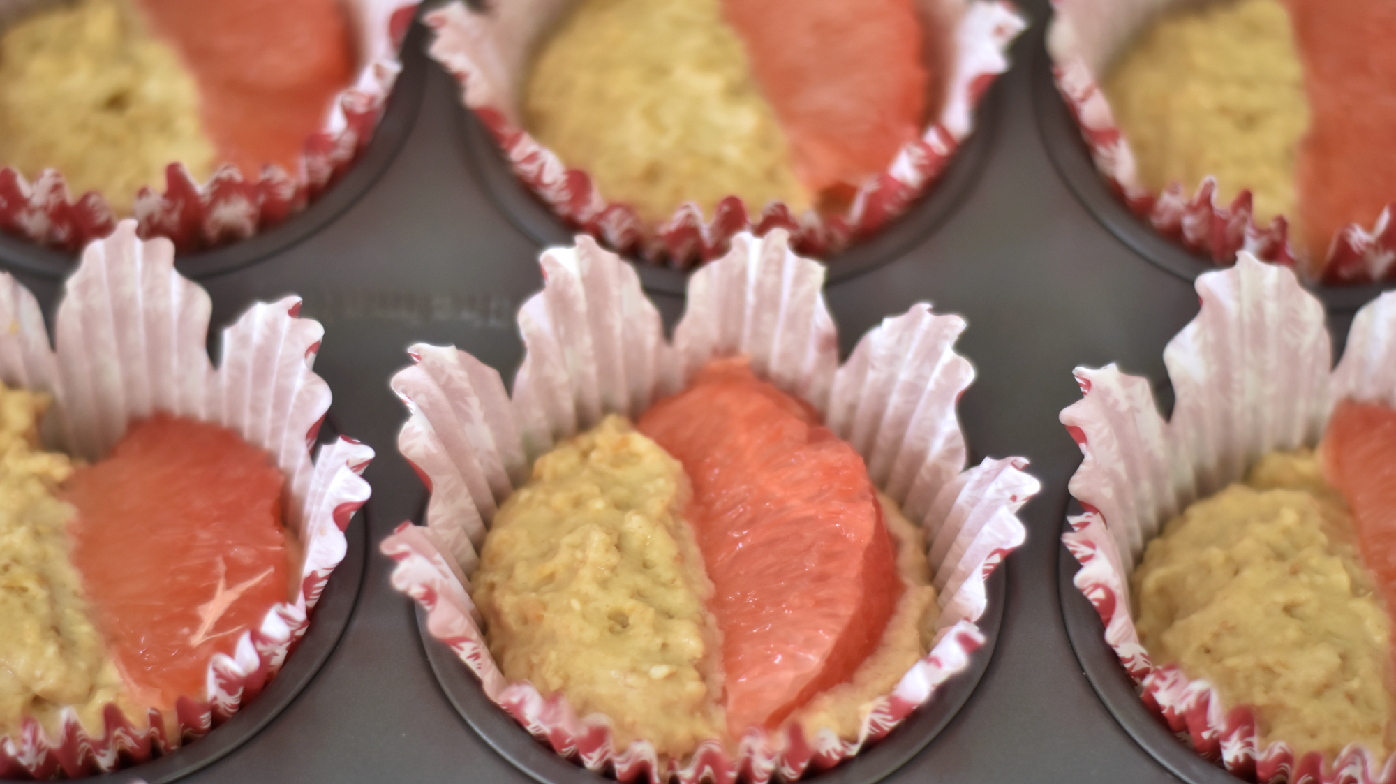 Unbaked Muffins with Grapefruit_v01.png