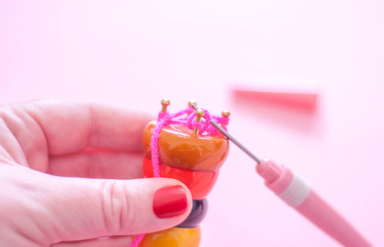 DIY Yarn Neon Sign Step 5.jpg