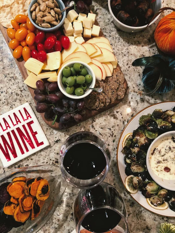 FA LA LA LA WINE - Slant Napkins. Could be used for any and all occasions with wine.