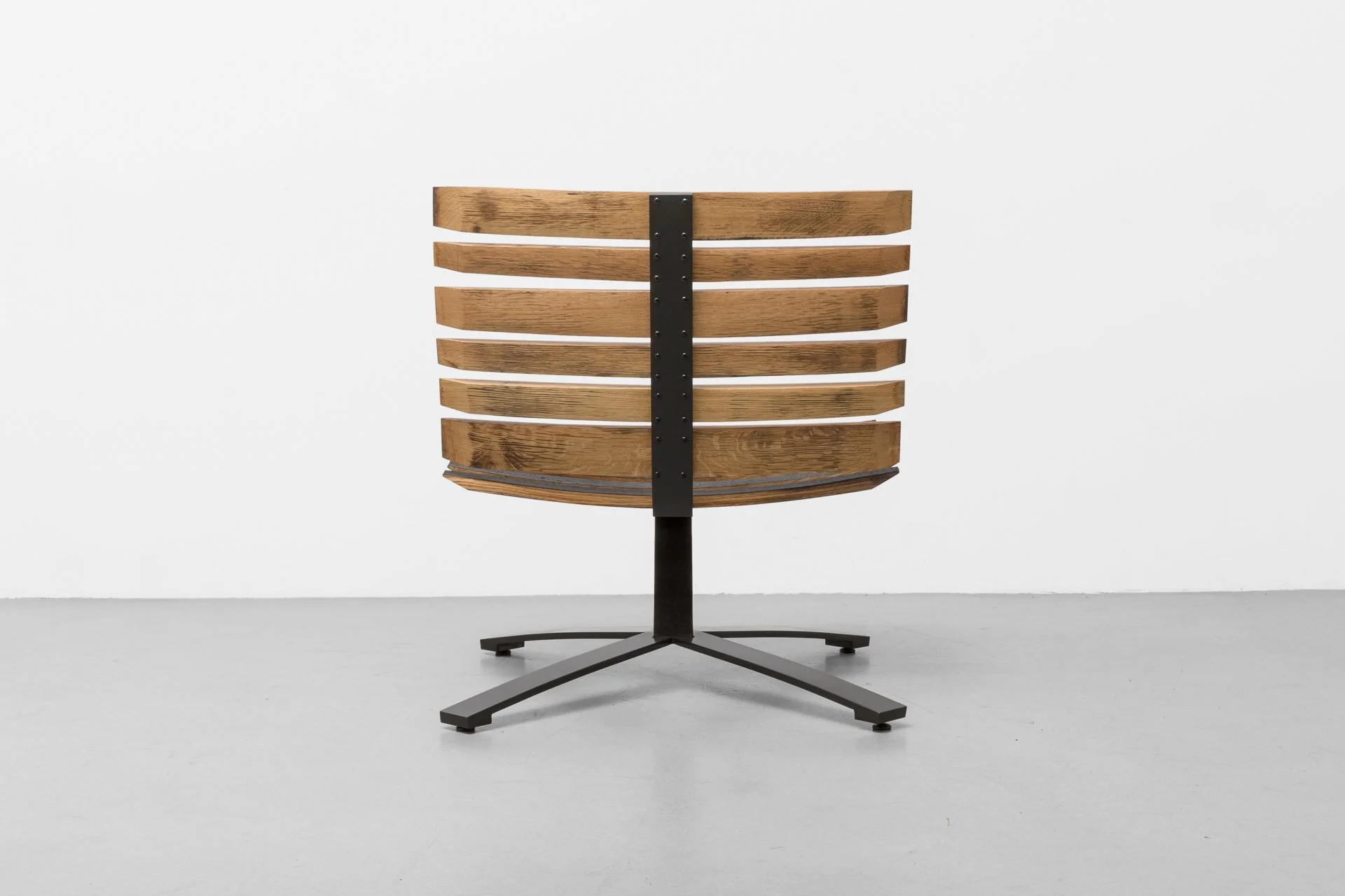 03_3858_CPG_Architects_Bilge_Lounge_Chair_18_LAYER.jpg