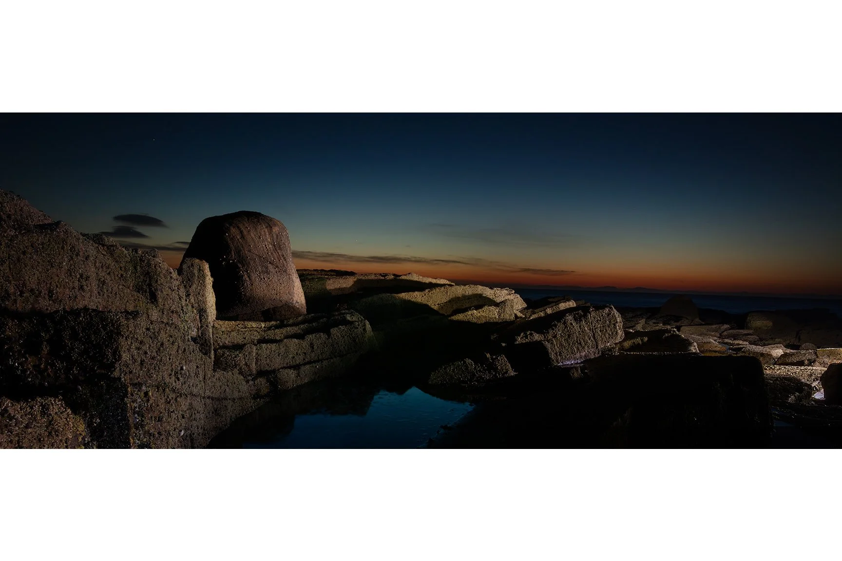 GLOAMING CALM