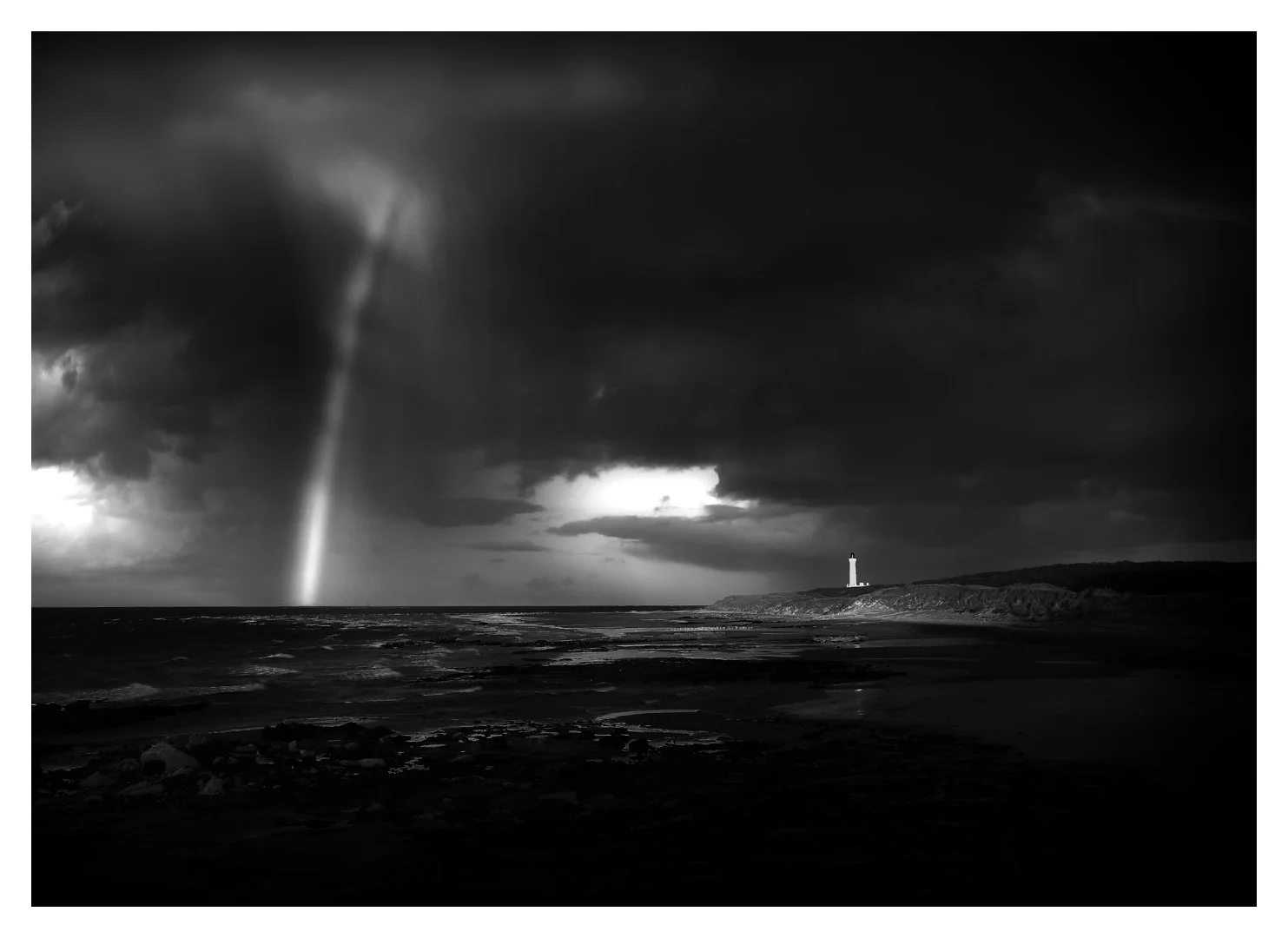 STORM LIGHT