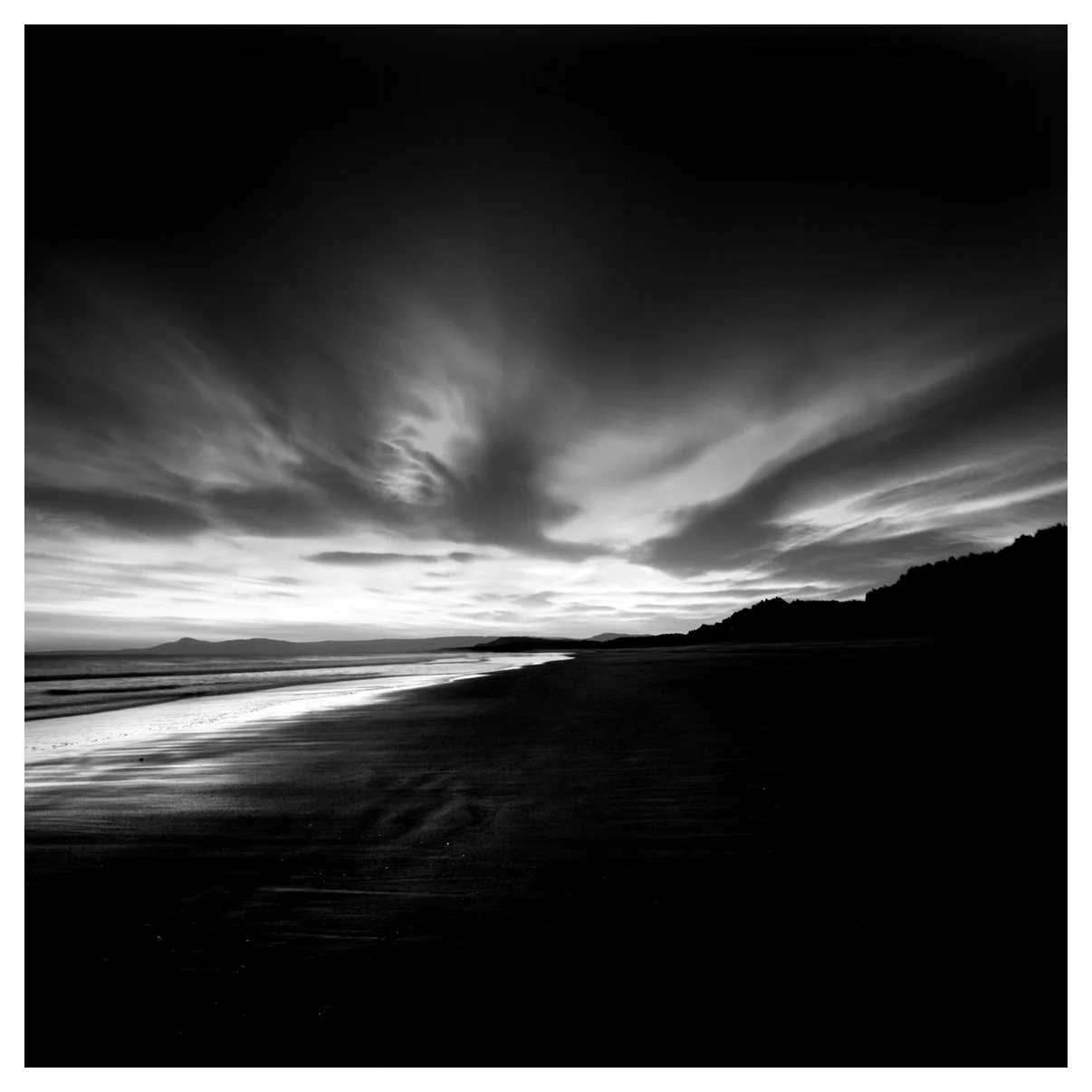 EAST BEACH CLOUD FAN 