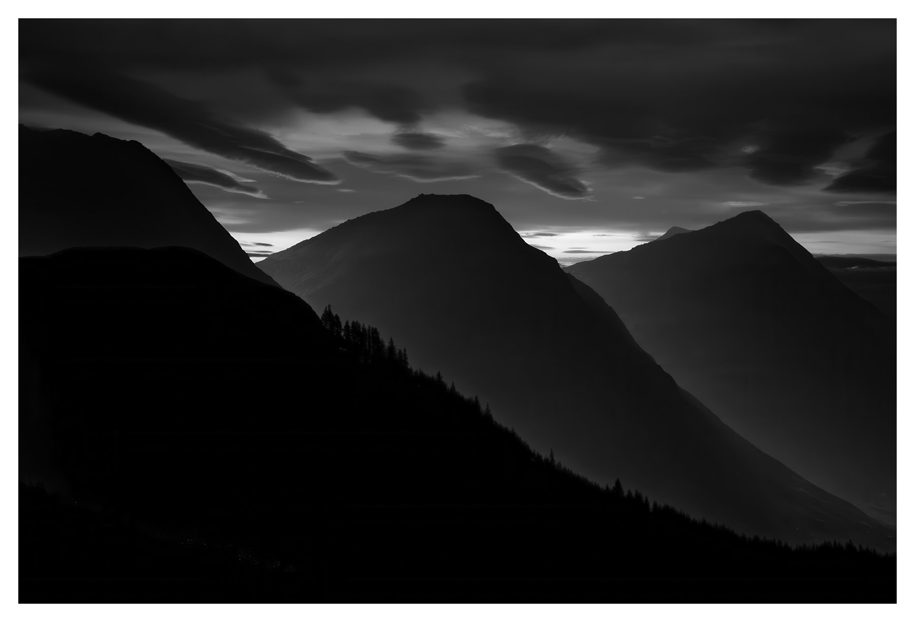 GLEN ELG SISTERS 