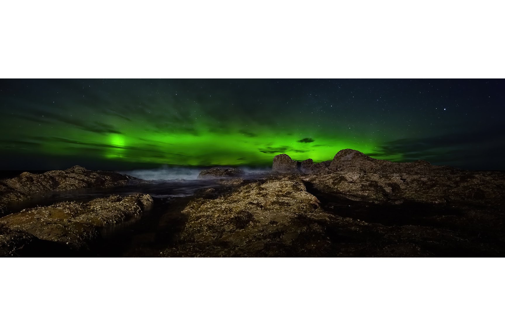 EMERALD CURTAIN