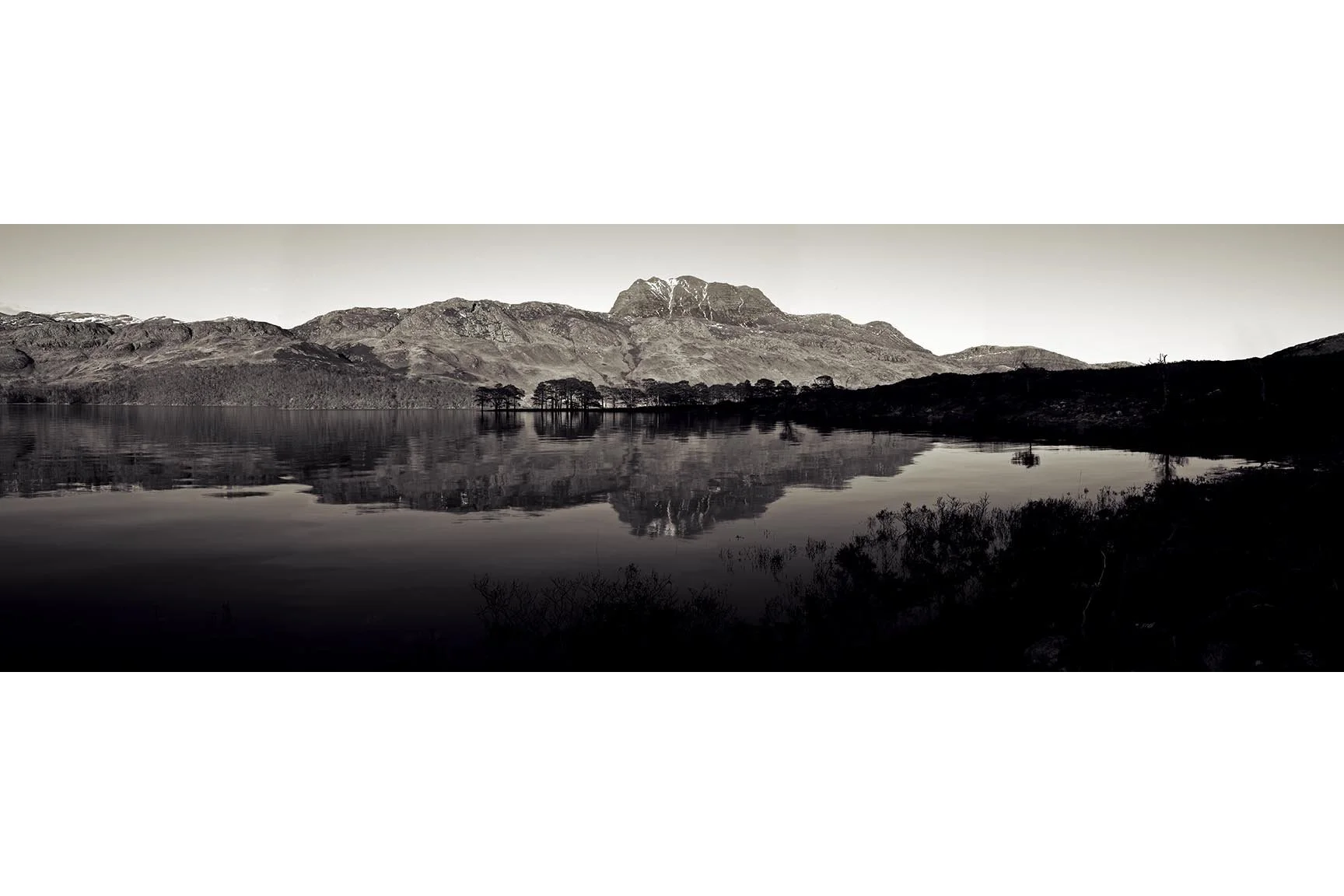 SLIOCH REFLECTED