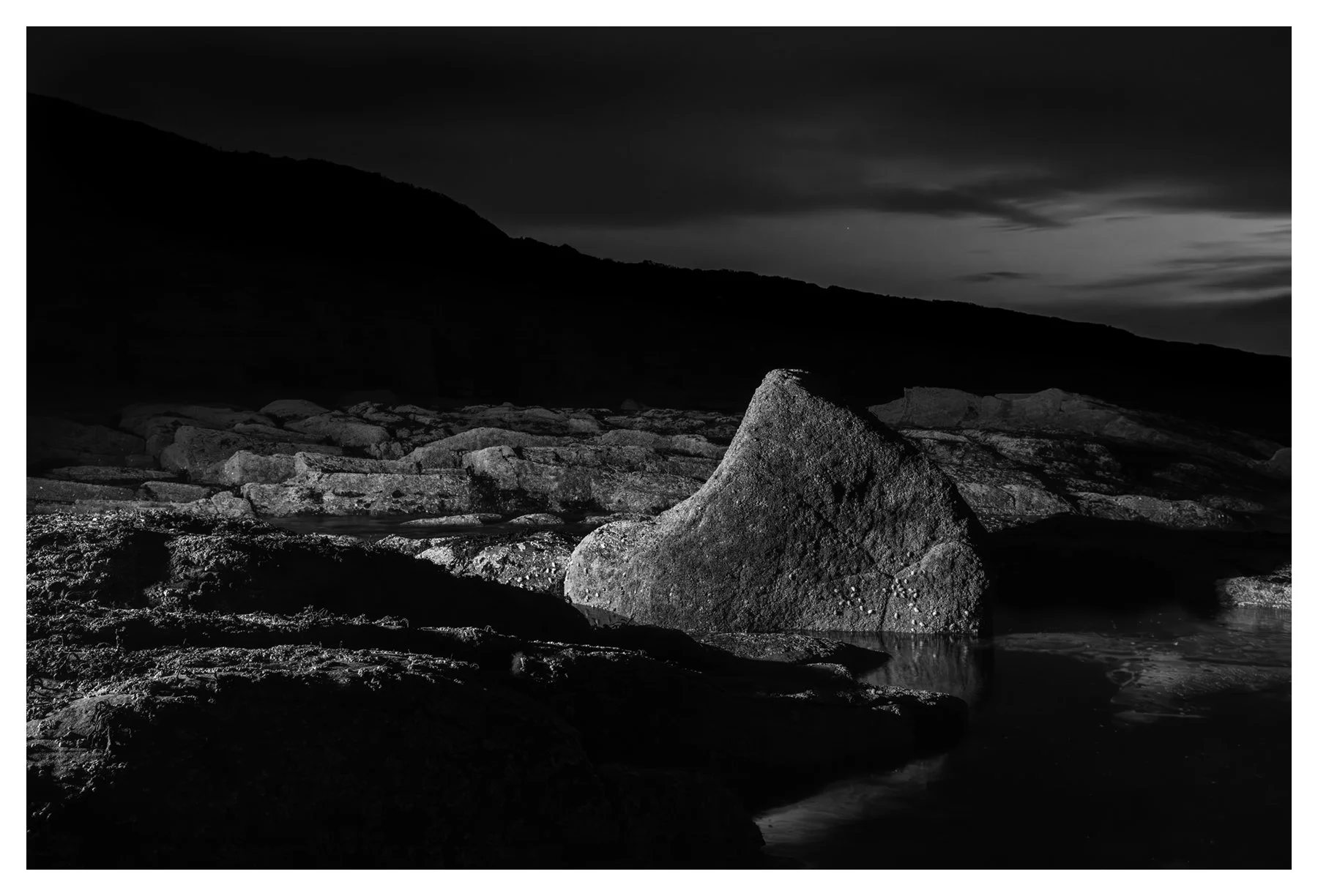 FIN ROCK  MONO