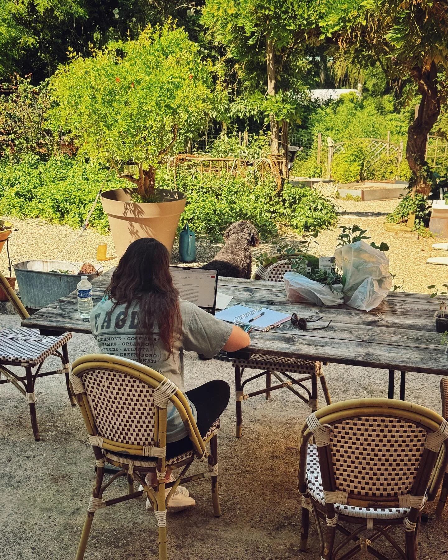 What a day! What a day for the first day at the Relais. Welcome @meredithcotte to our Food Writers Session II- follow Meredith at @fareandtable as she explores the fare and tables of Gascony and Camont. Overlooking the potager is a perfect place to b