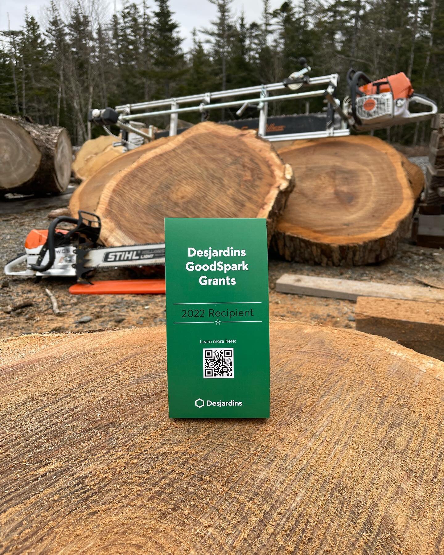 Very excited to announce that  @crossroads_resources is a 2022 #goodsparkgrants recipient.  We have big goals for 2022 and with the help of @desjardinsgroup we hope to exceed them.

#sawmill #sawmillbusiness #woodpreneur #woodmizer #woodmizersawmills