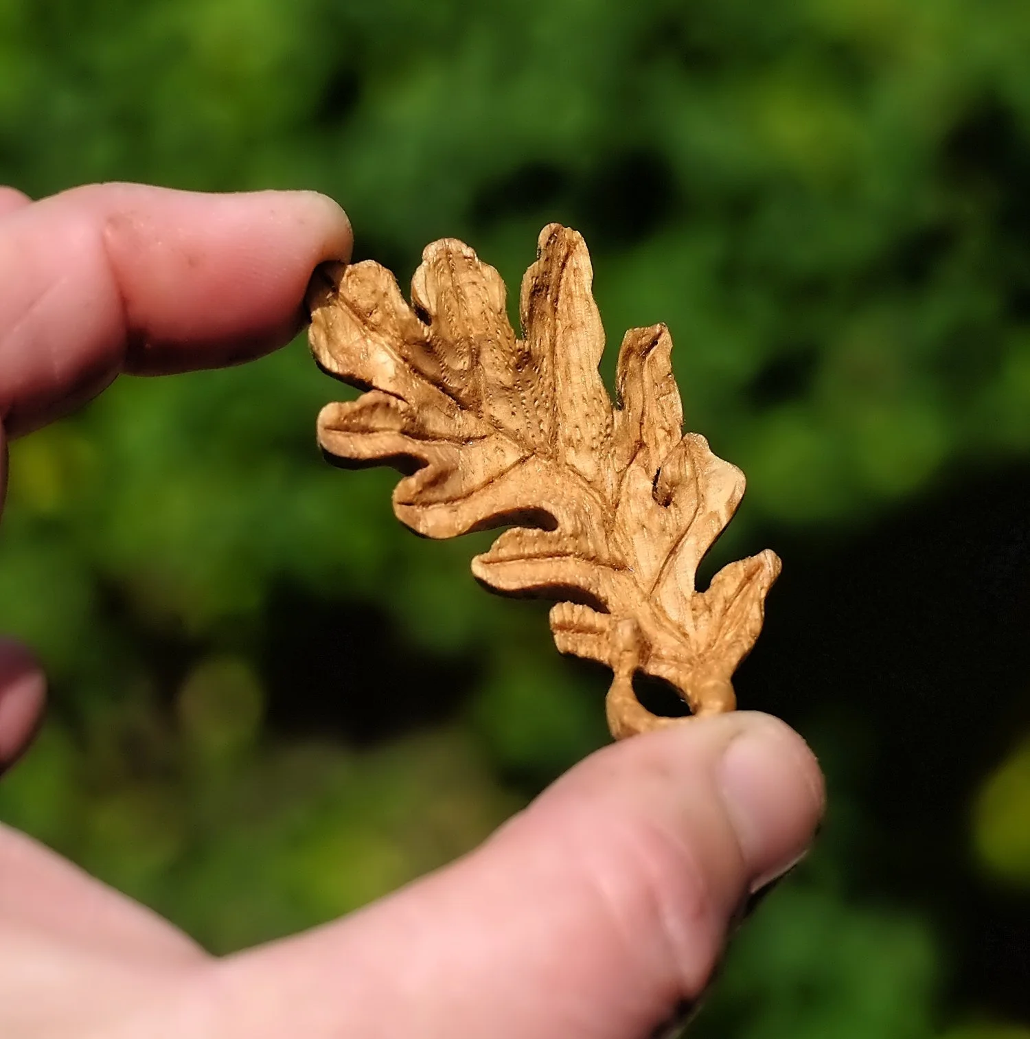 leafbrooch5.jpg