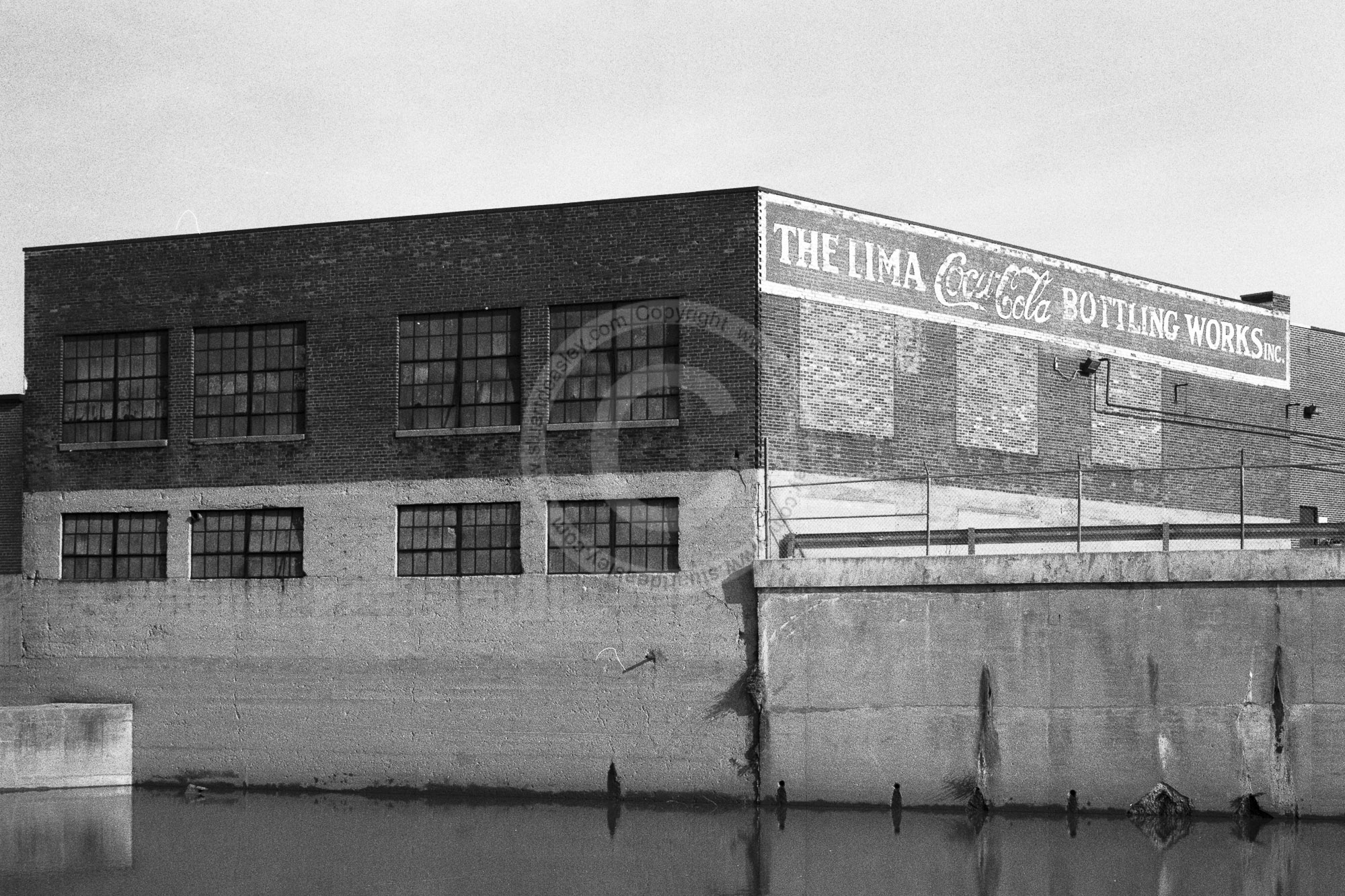 Coca-Cola Bottling Works, Lima