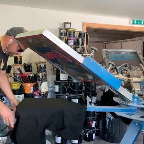 The Virtual Vanwest clothing is currently paused on the website and it&rsquo;s now being printed by the legends at @vantasticclothing 🙏🙏 Thanks to everyone who has ordered, if your postie is still working we&rsquo;re expecting these to be with you 