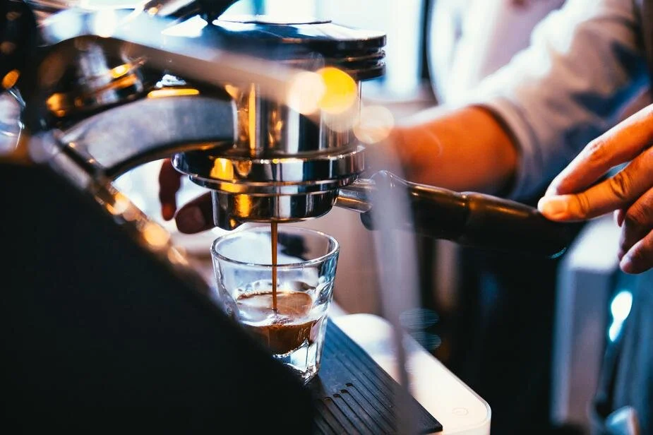 Australian and American coffee bars: Their differences, and what they can learn from each other