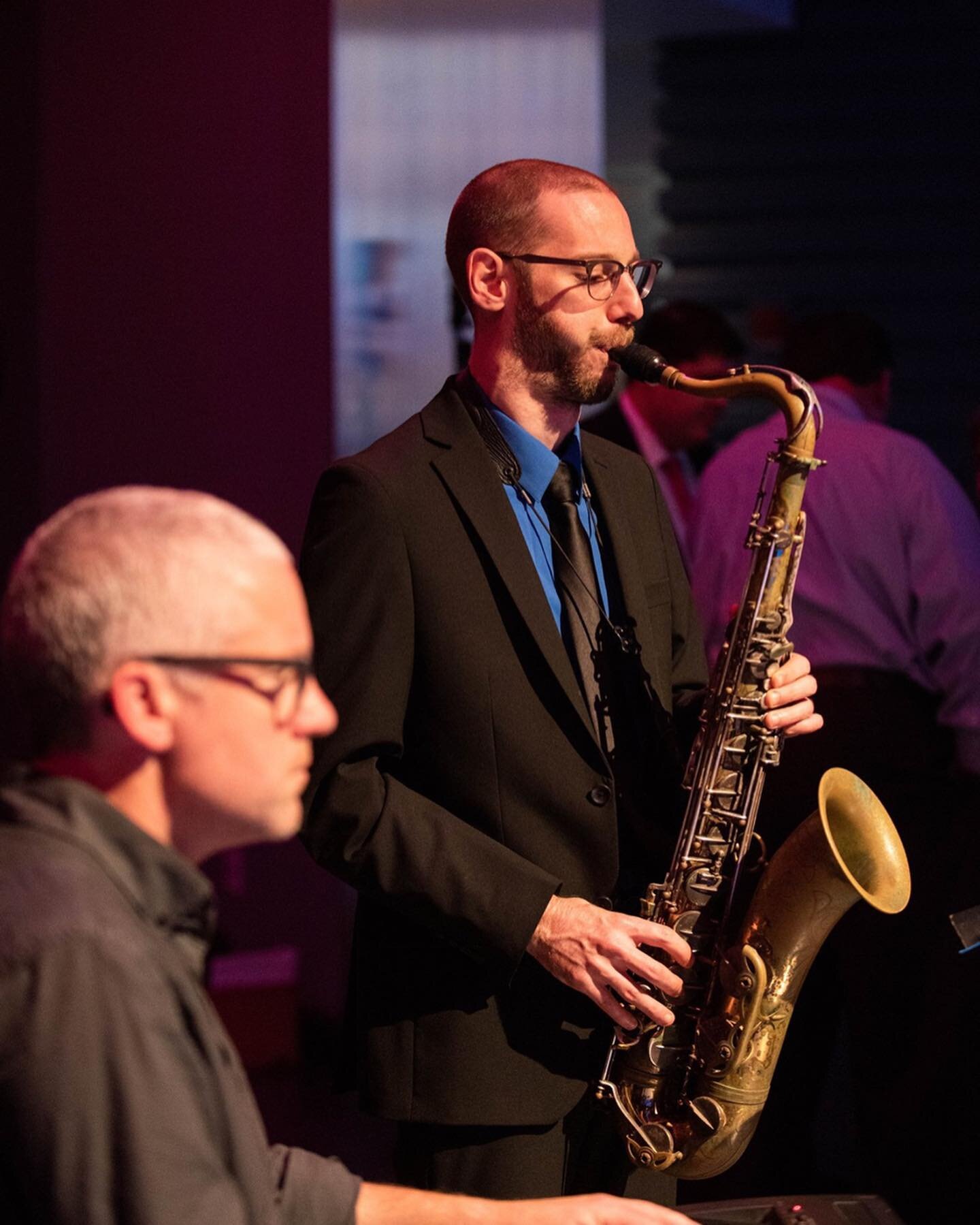 Duo with @rustyjazz a few weeks ago at @wgbh for @allstonbrightoncdc All Bright Night 2019 🎷🎹
-
📷: @rachelliottphotography