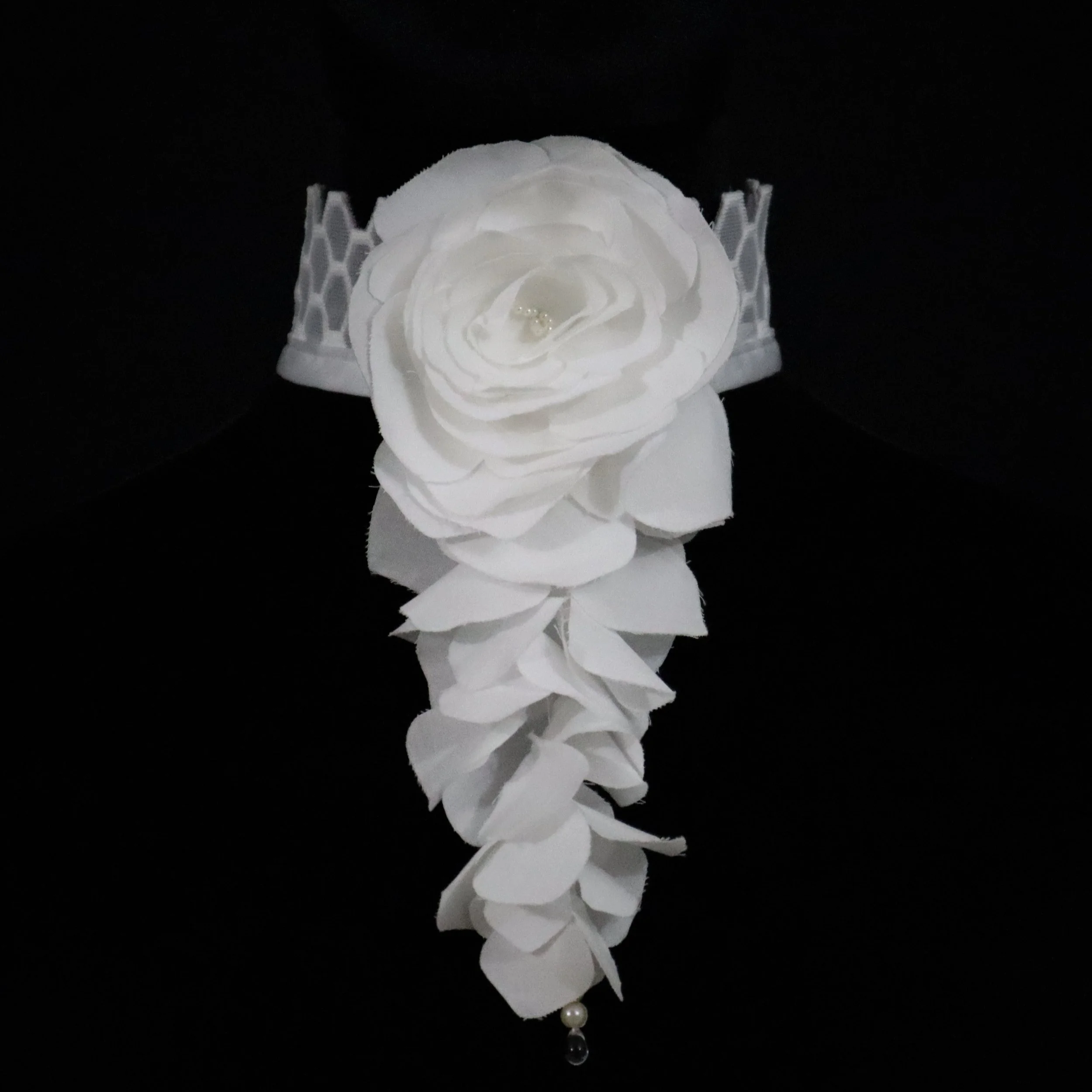 White Flower Cravat