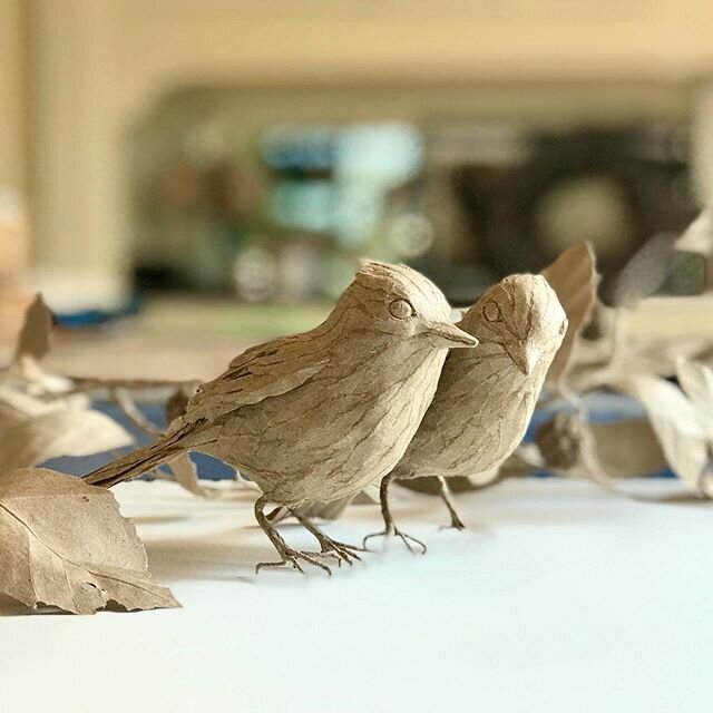 happy to be friends .
.
.
#papersculpture #paperbird #papercraft #inspiredbynature #strictlypaperart