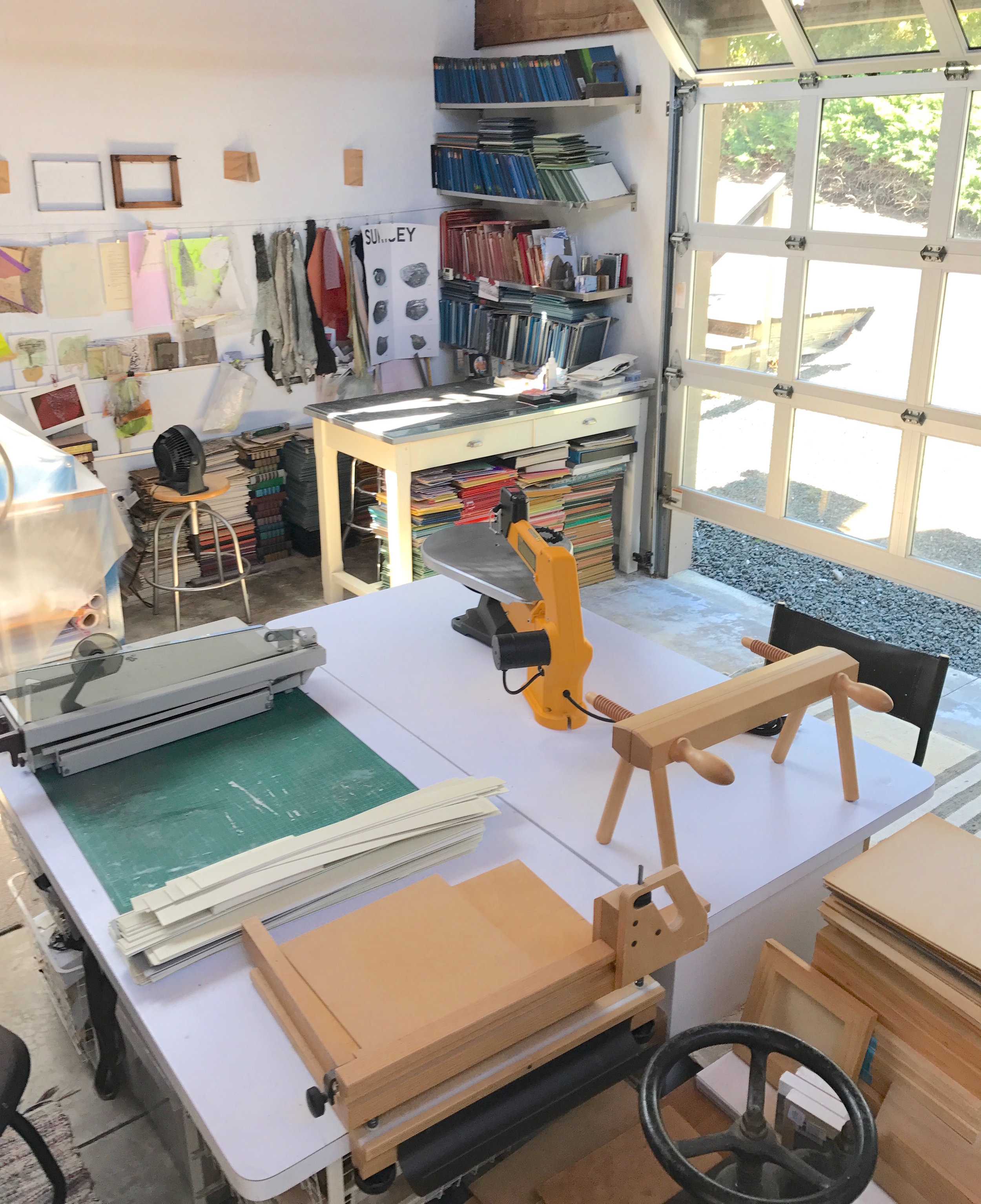Holve studio with desk.jpg
