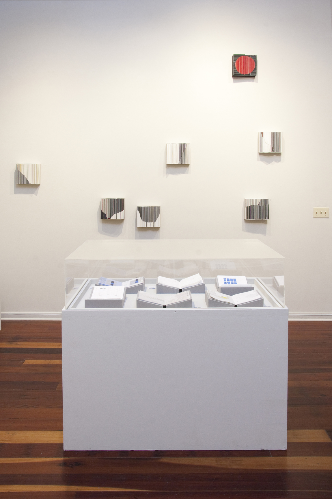 14.Holve installation view 2 .jpg