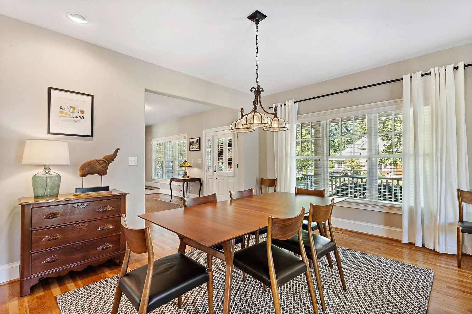 Designer Dining Room with Hardwood Floors in Richmond VA