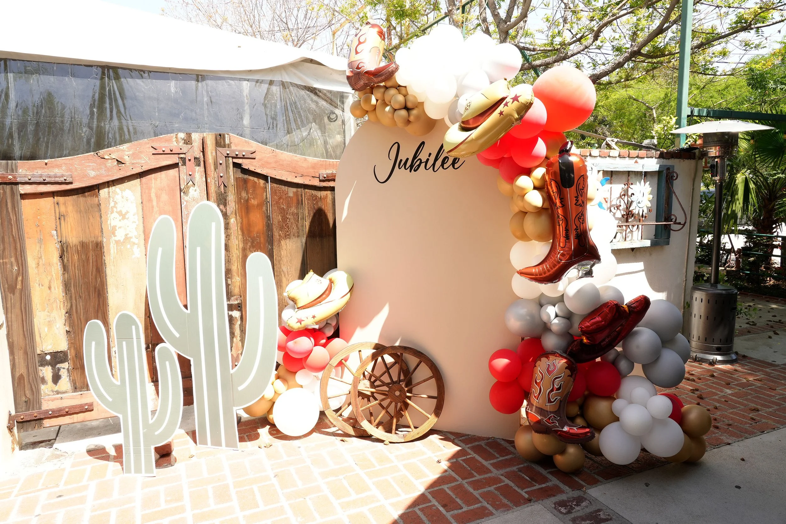 04.17.26 Janes Birthday_010.JPG