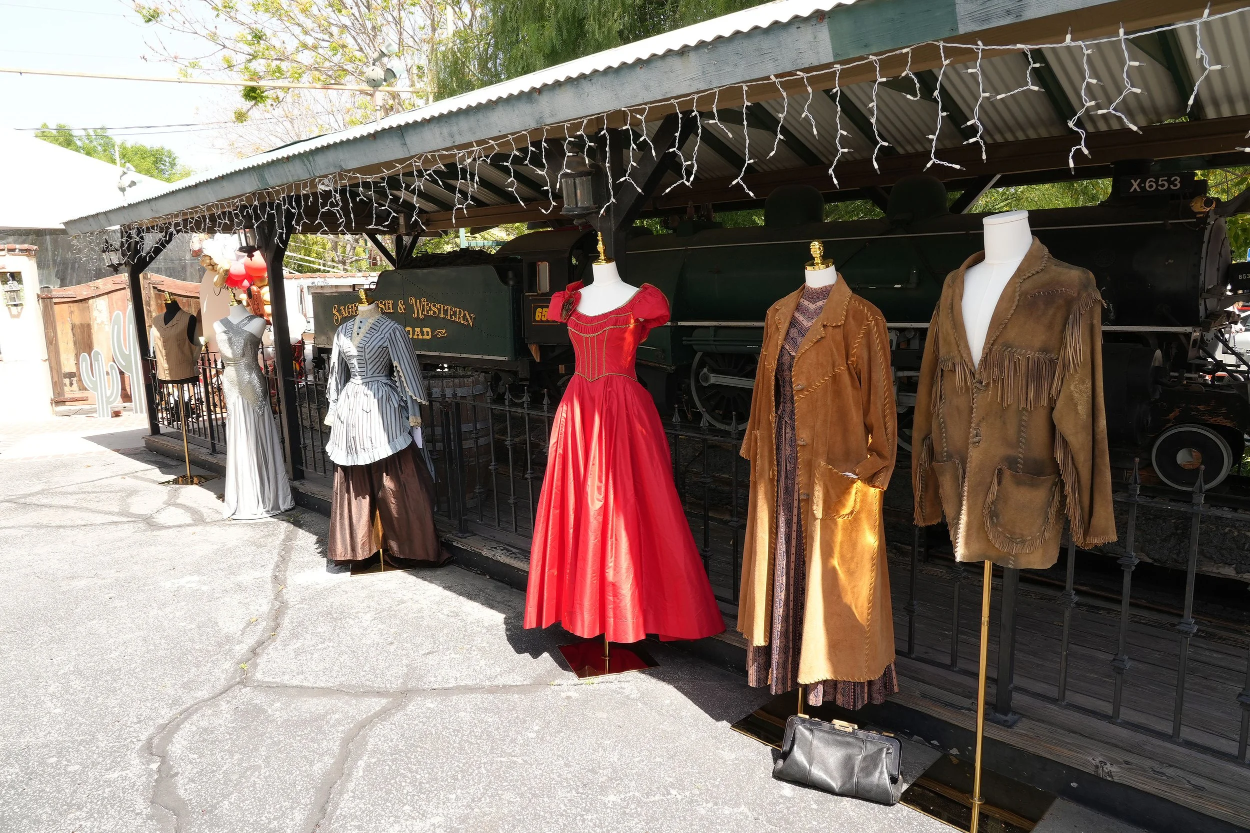 04.17.26 Janes Birthday_013.JPG