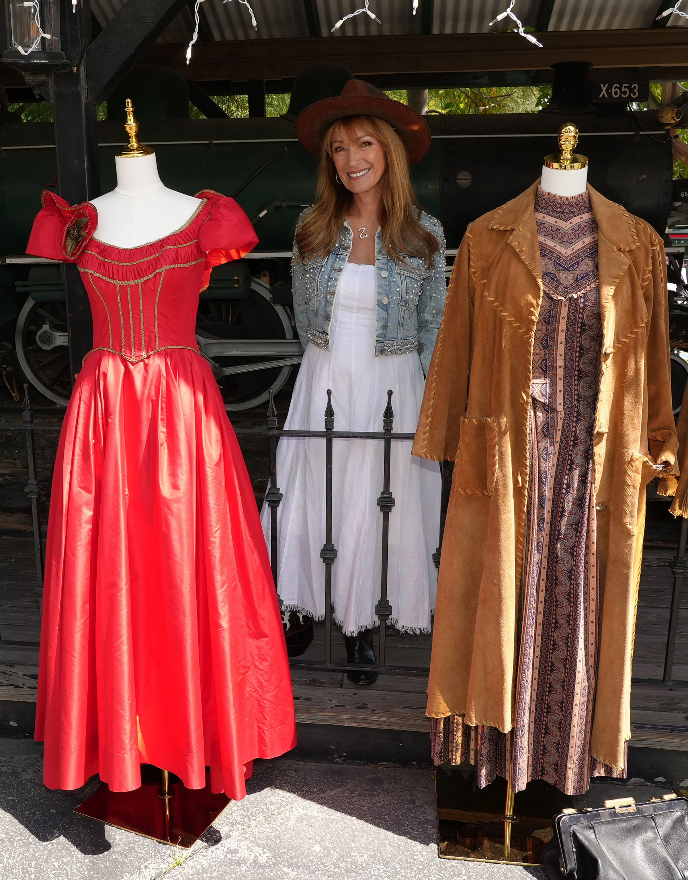 04.17.26 Janes Birthday_043.JPG