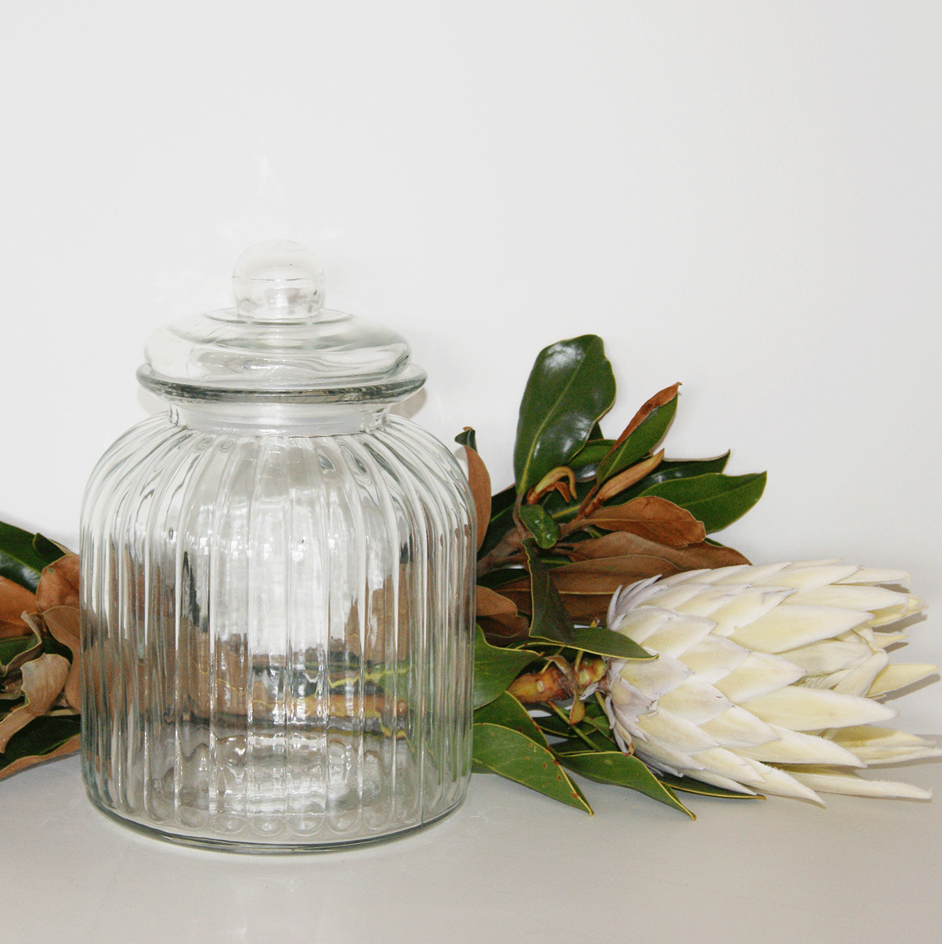 candy-jar-web.gif