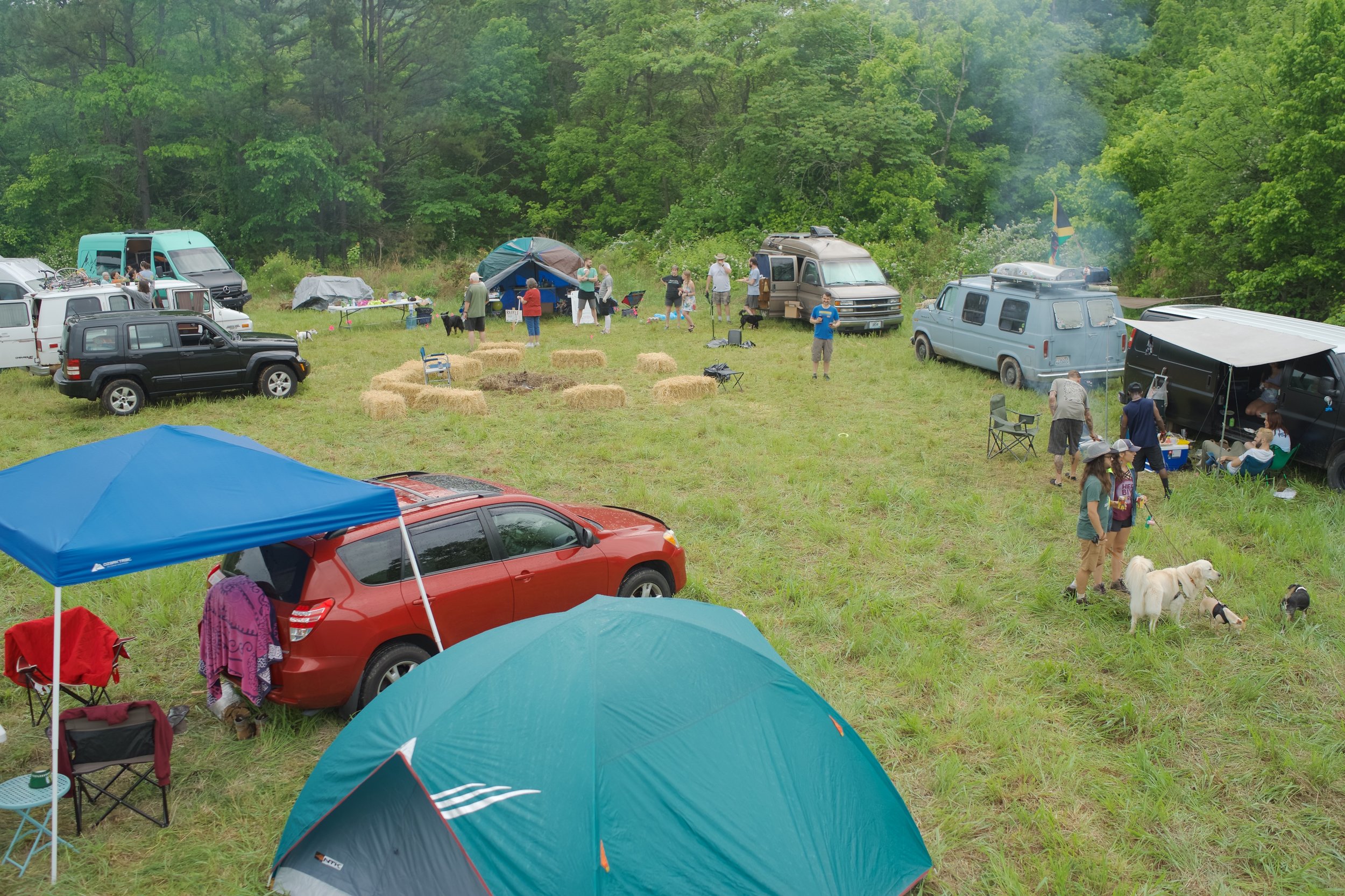 A view from overhead of a handful of the 100 vehicles who participated.
