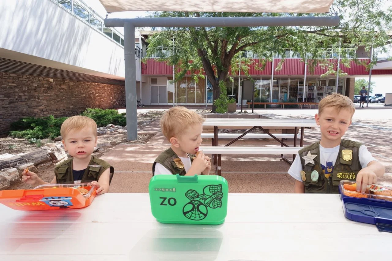 yumboxll.jpg