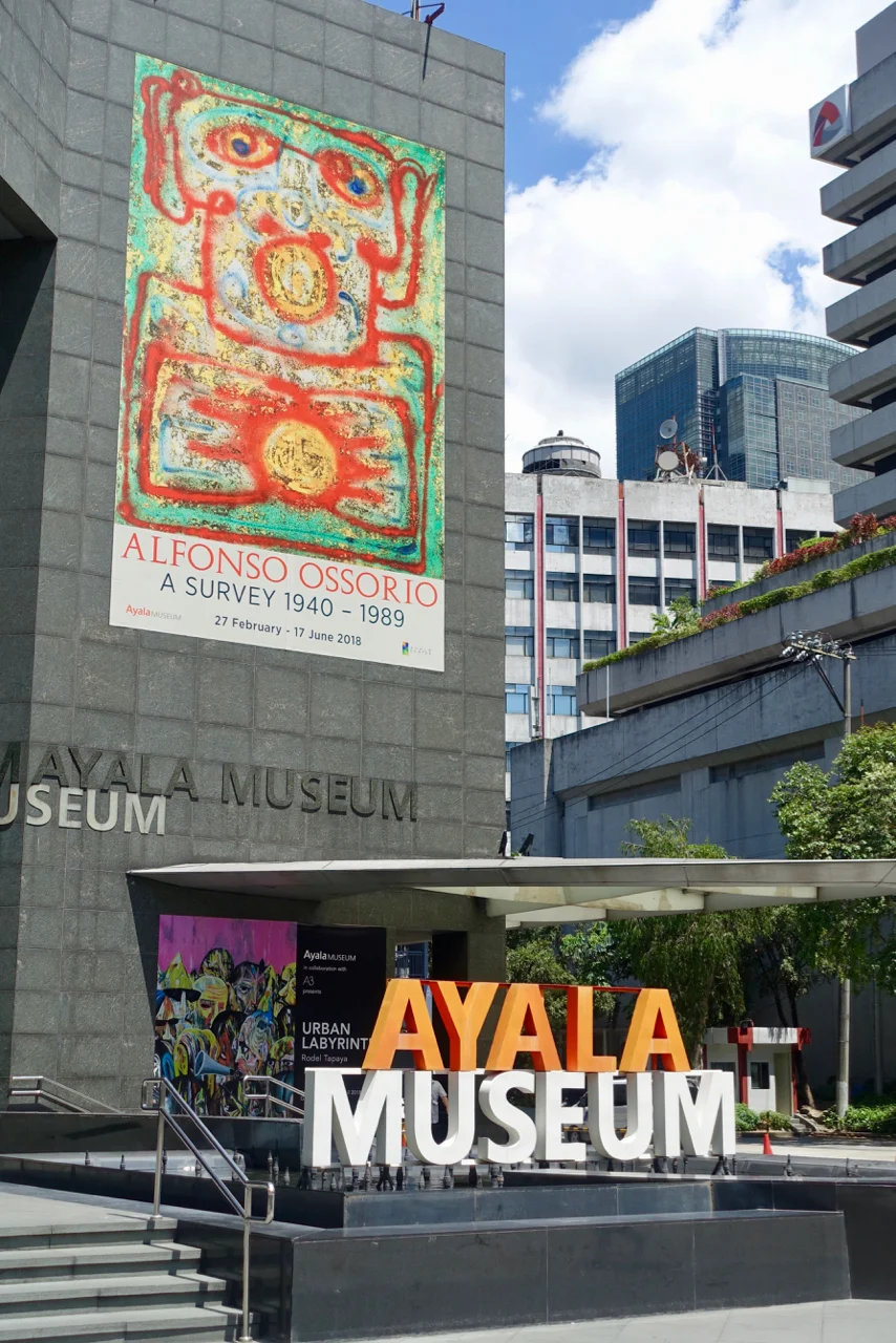 museum l.jpg