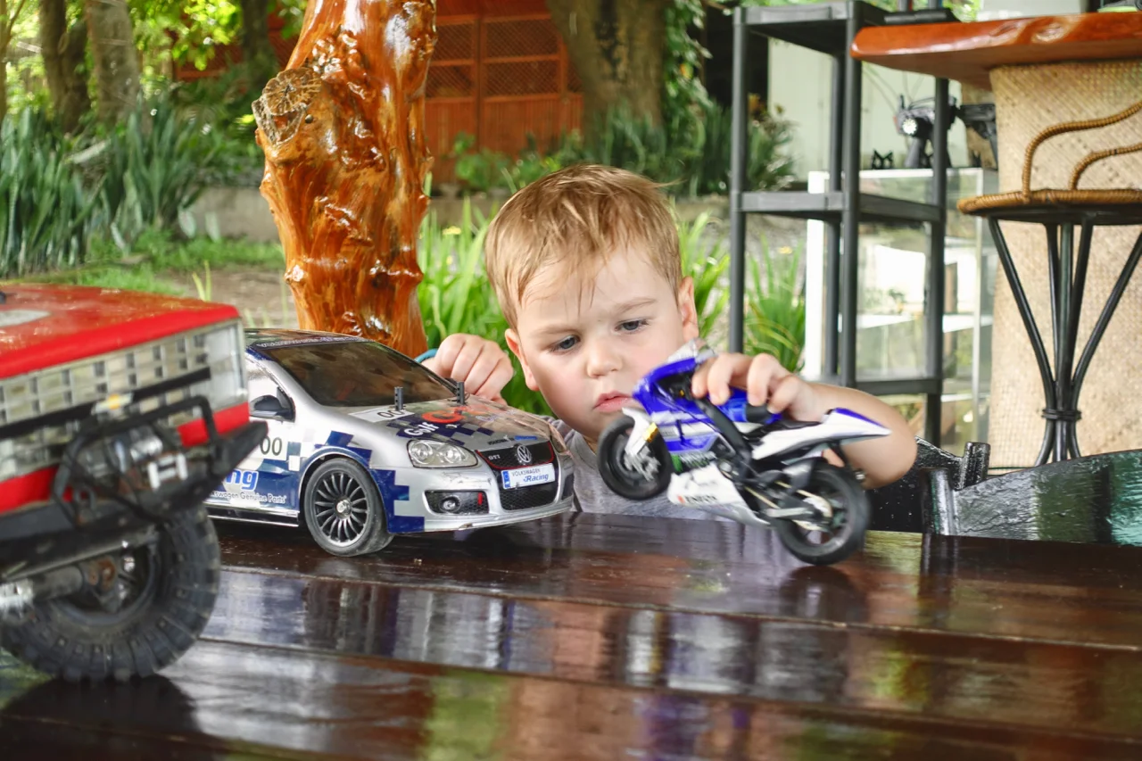 remote control cars.jpg
