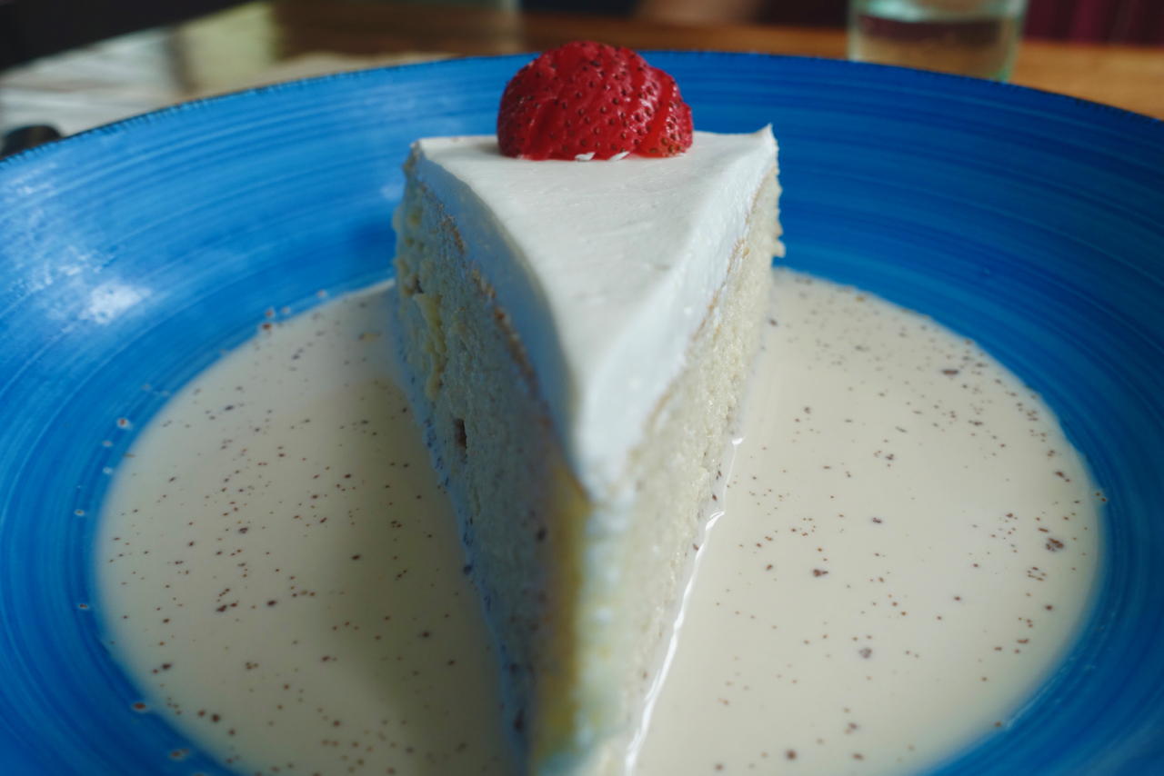 tres leches.jpg