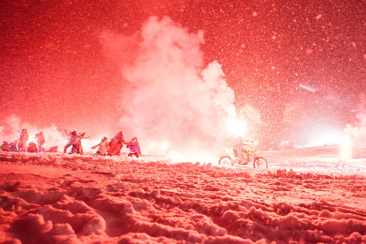 The Battle of Zama, dancers vs. motocross © Magdalena Lepka