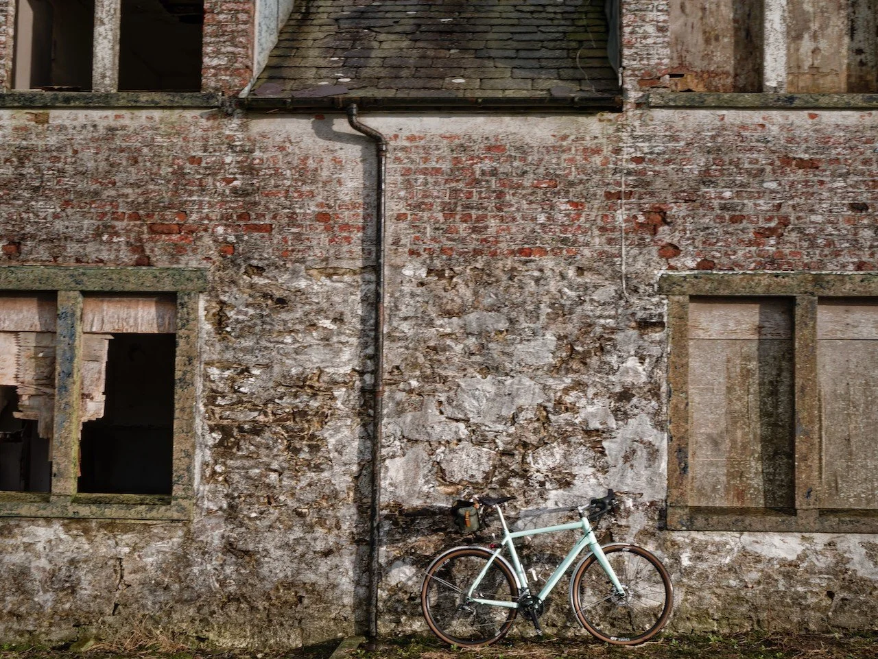 Np sick required for this shot. A winter bike should be the first and possibly only road bike. Mudguards are a must for 6 months of the year - truly wide tyres are a good idea too.