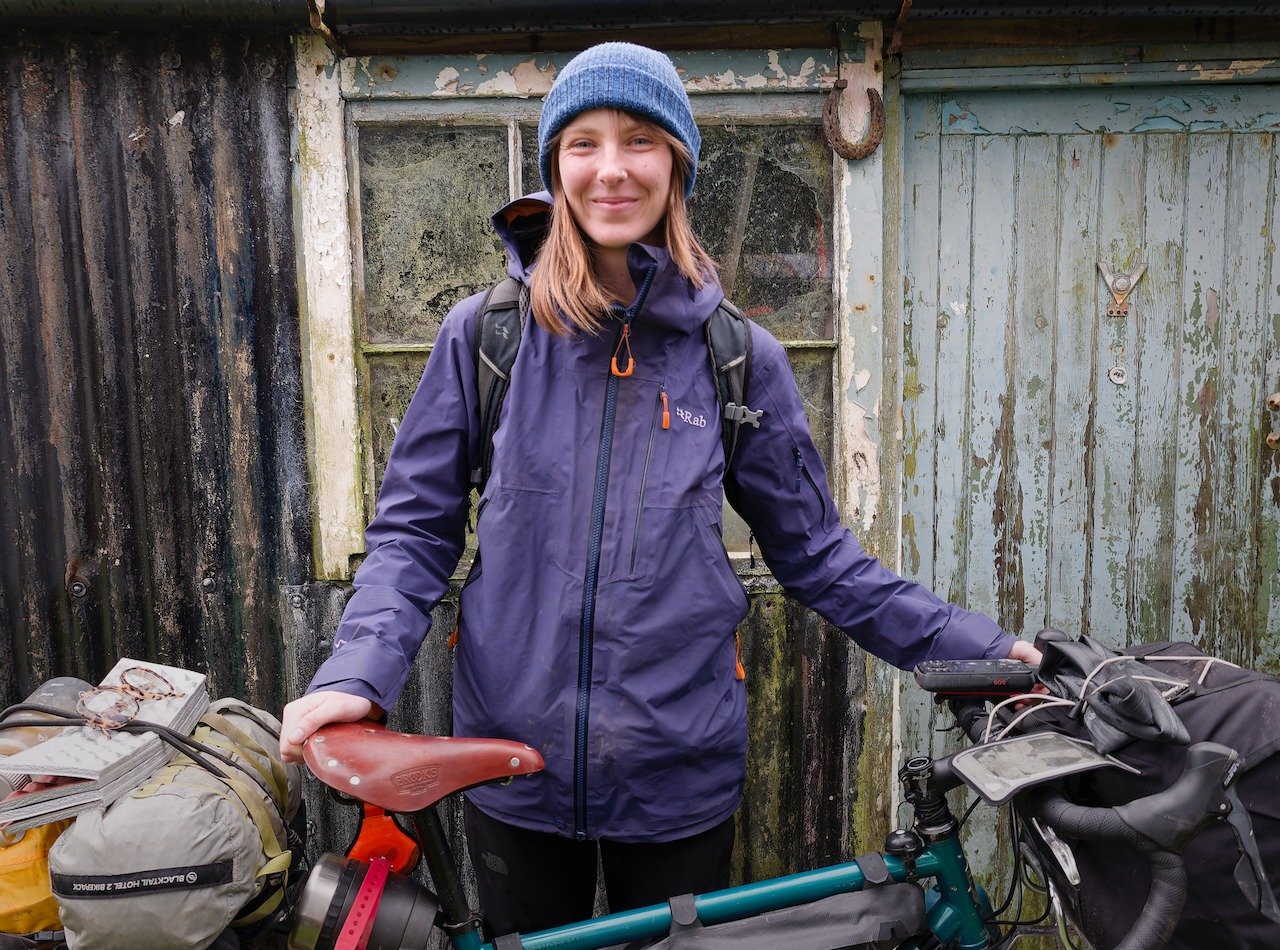 Juliette - our first @warmshowers_org guest of the year. This is Scotland and it is not June, so I almost dismissed the email from her. French, and both charming and hard as nails. Her bike was the second worst travellers bike ever. But who cares, sh