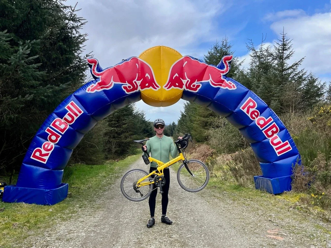 21 years since I last did a time trial - I did a 25 on this bike and here it is again. The Scottish Gravel hill climb TT on a folding bike. Only enough time to check the new wheels on a short ride and a bit of gravel at home. I did very well I think.