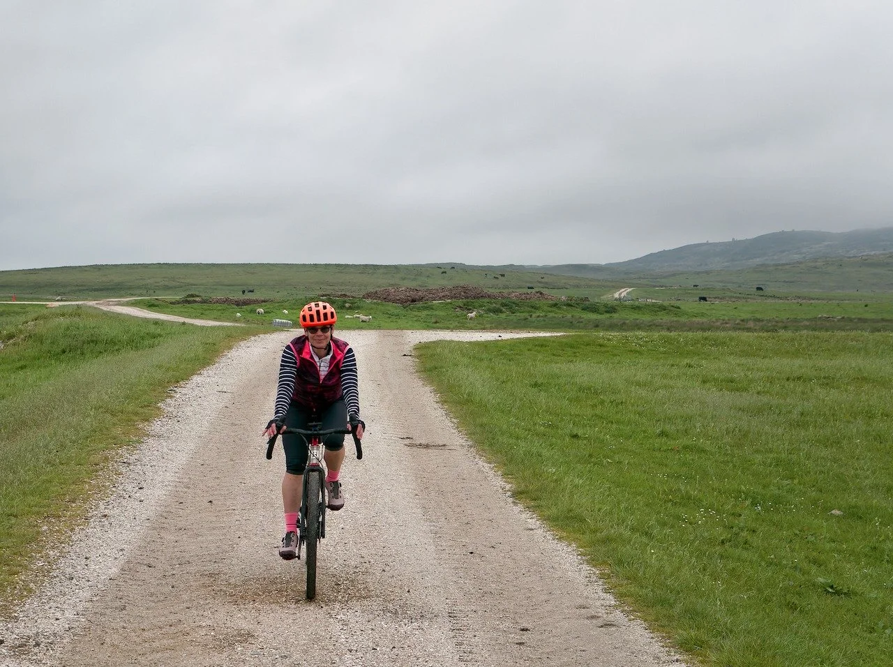 Gatehouse of Fleet - yes again. This time to check for litter on The Gralloch route. Not often that we ride the shell roads route to GHF - rather special. Back by Fuffock Hill!

#litterpicking #fuffockhill #gsabiosphere #unesco