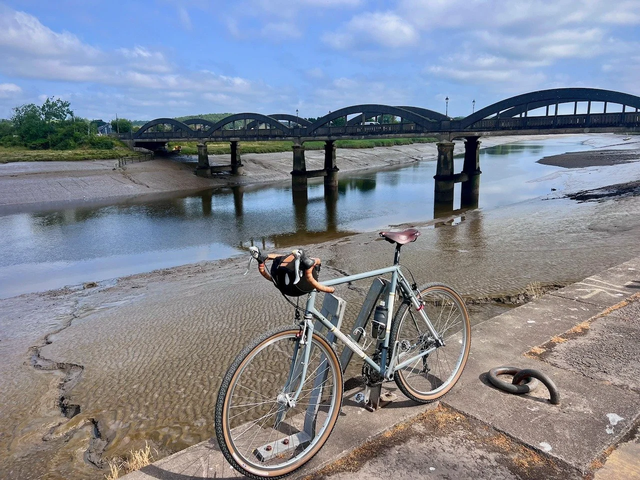 Kirkcudbright - on the Dave Yates cafe gravel bike. Dusty tracks and life too short for getting cranks in the right position for photography. Tasting notes Rosebay Willowherb and Seafood.