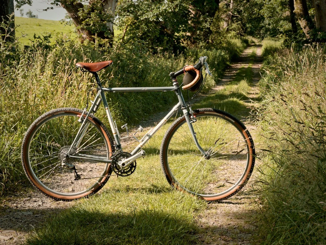 Brooks B17 - Always have the ' nose up ', is the advice I give. What do you think? Works for me, and gives that hammock feel that you need for comfort without slippage .