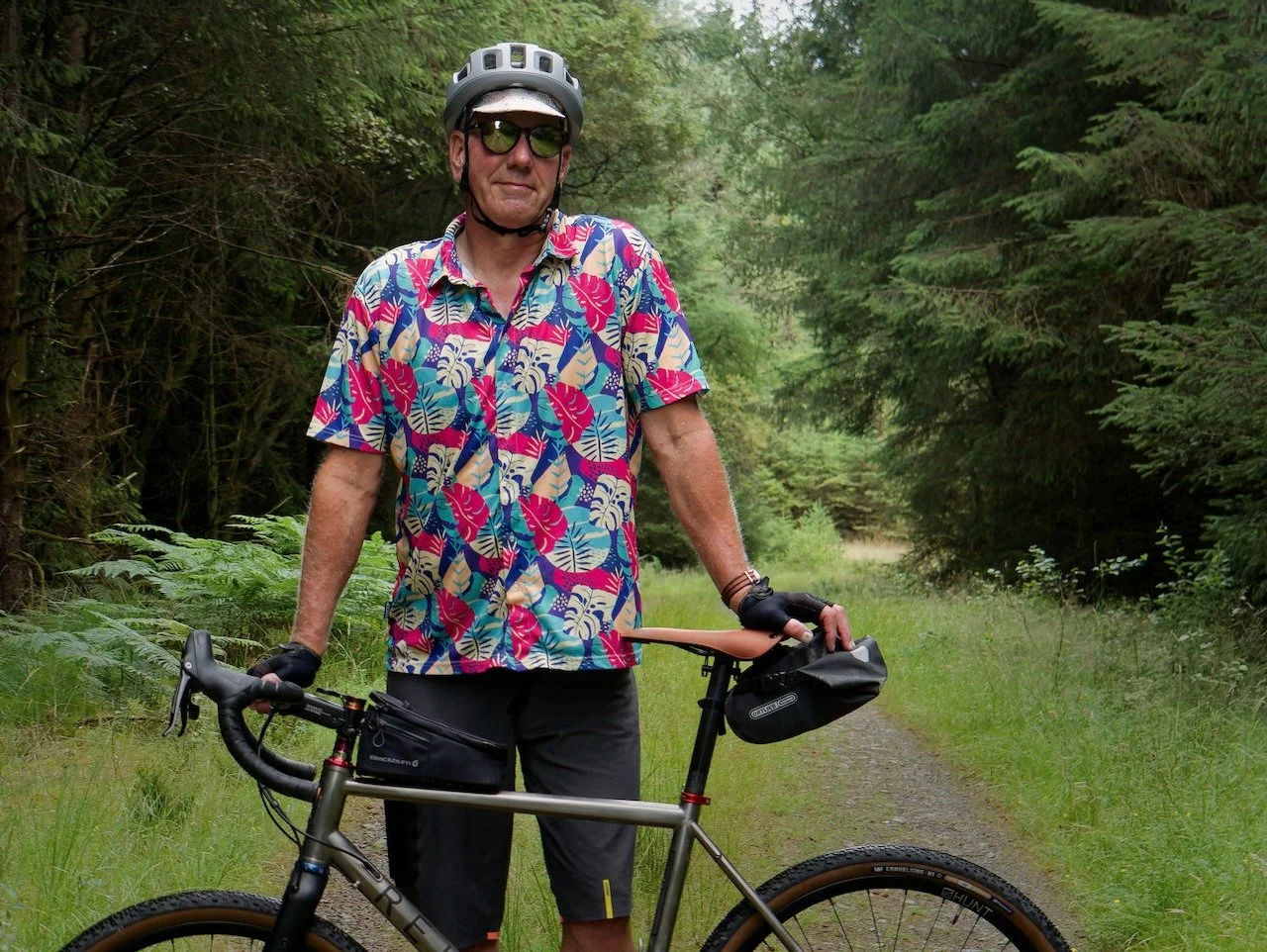 Less than 48 hours ago - and look at what I was wearing. Summer in Scotland can turn on its heels at any moment. Today is 14'c and I am pulling on Autumn clothing!