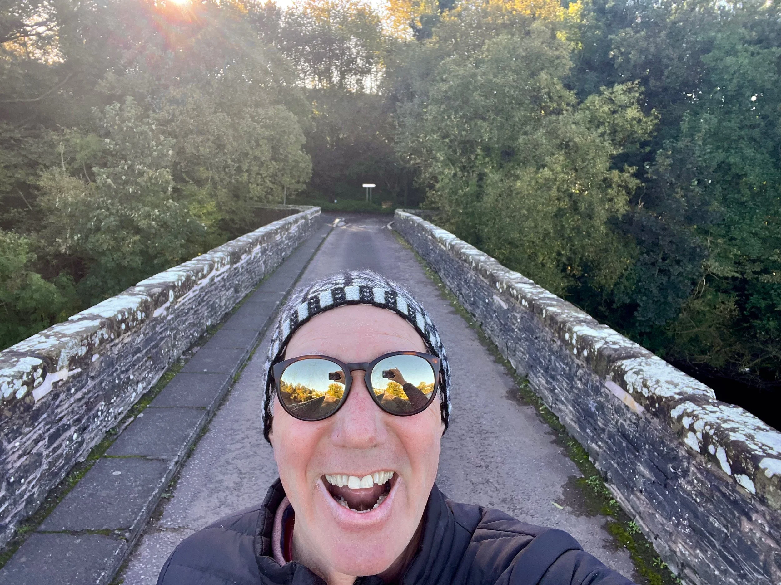 A full week of walks while doing hand exercises. The new hip did not come with anything like an owners manual. Many have said I am doing too much. But 35 miles feels reasonable in a week. I assume it will let me know even through the Opioids. This is