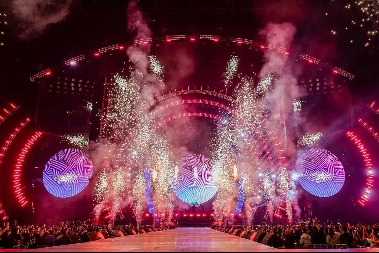 BLACK EYED PEAS - ELEVATION WORLD TOUR