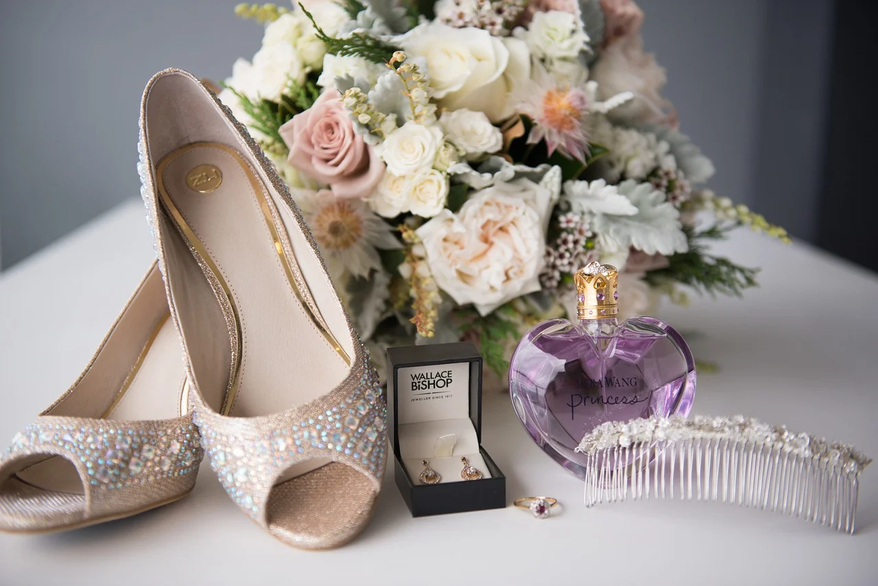 wedding-2073835_1280.jpg
