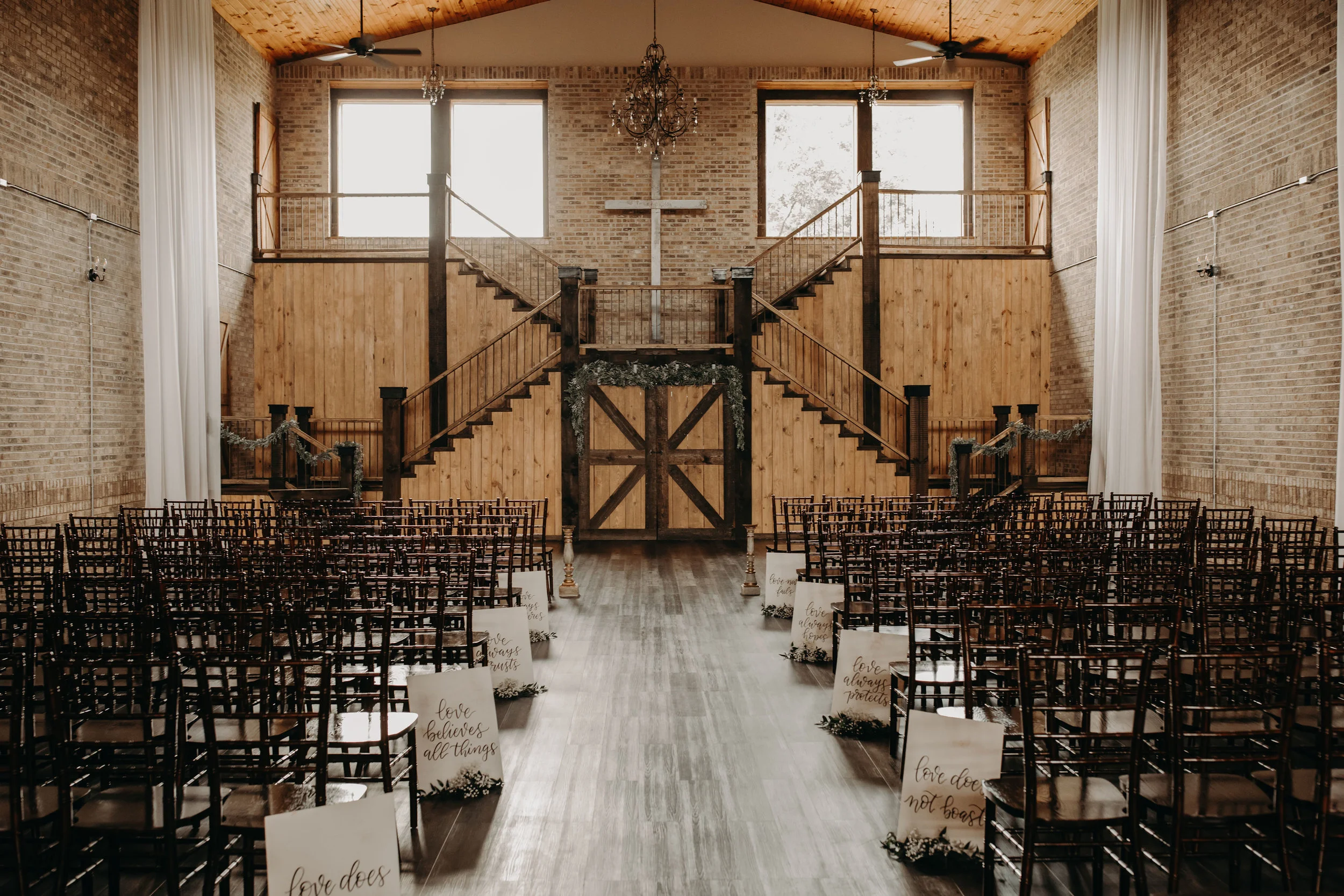 The Views At Sunset Ridge - Wedding Venue Chattanooga Tennessee The Views At Sunset Ridge - Wedding Venue Chattanooga Tennessee