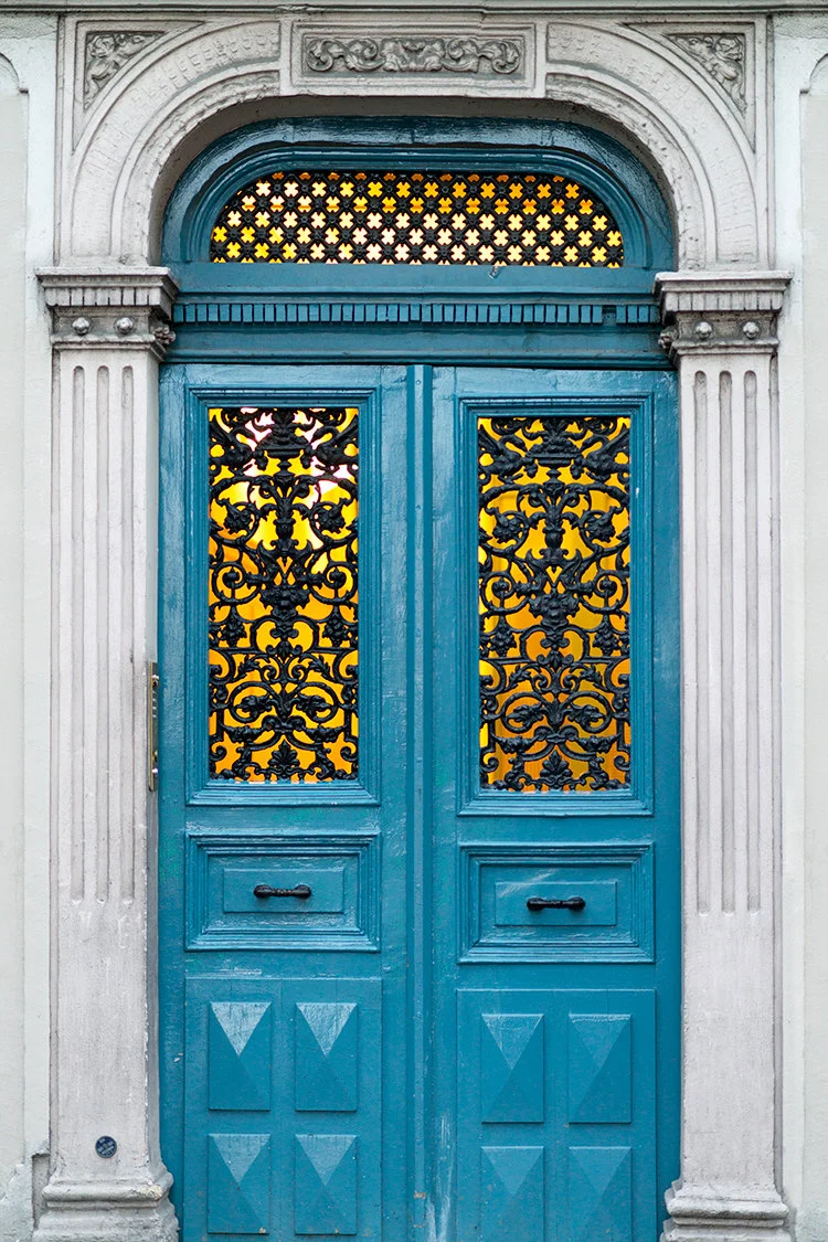 Paris pictures, Blue Door in Montmartre, fine art photography print