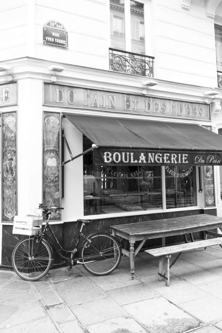 Bicycle at the Boulangerie