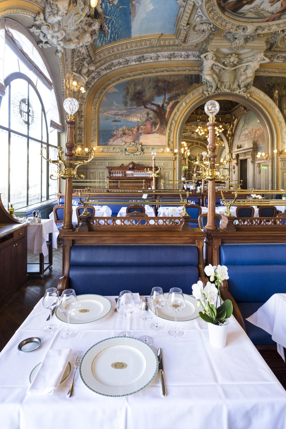Le Train Bleu, Le Train Bleu is a restaurant located in t…