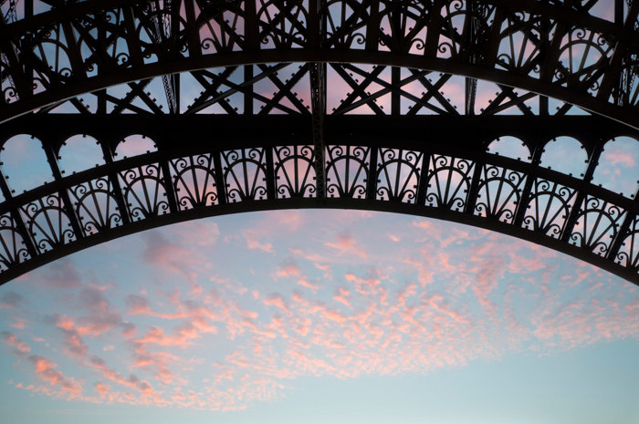 Dawn at the Eiffel Tower