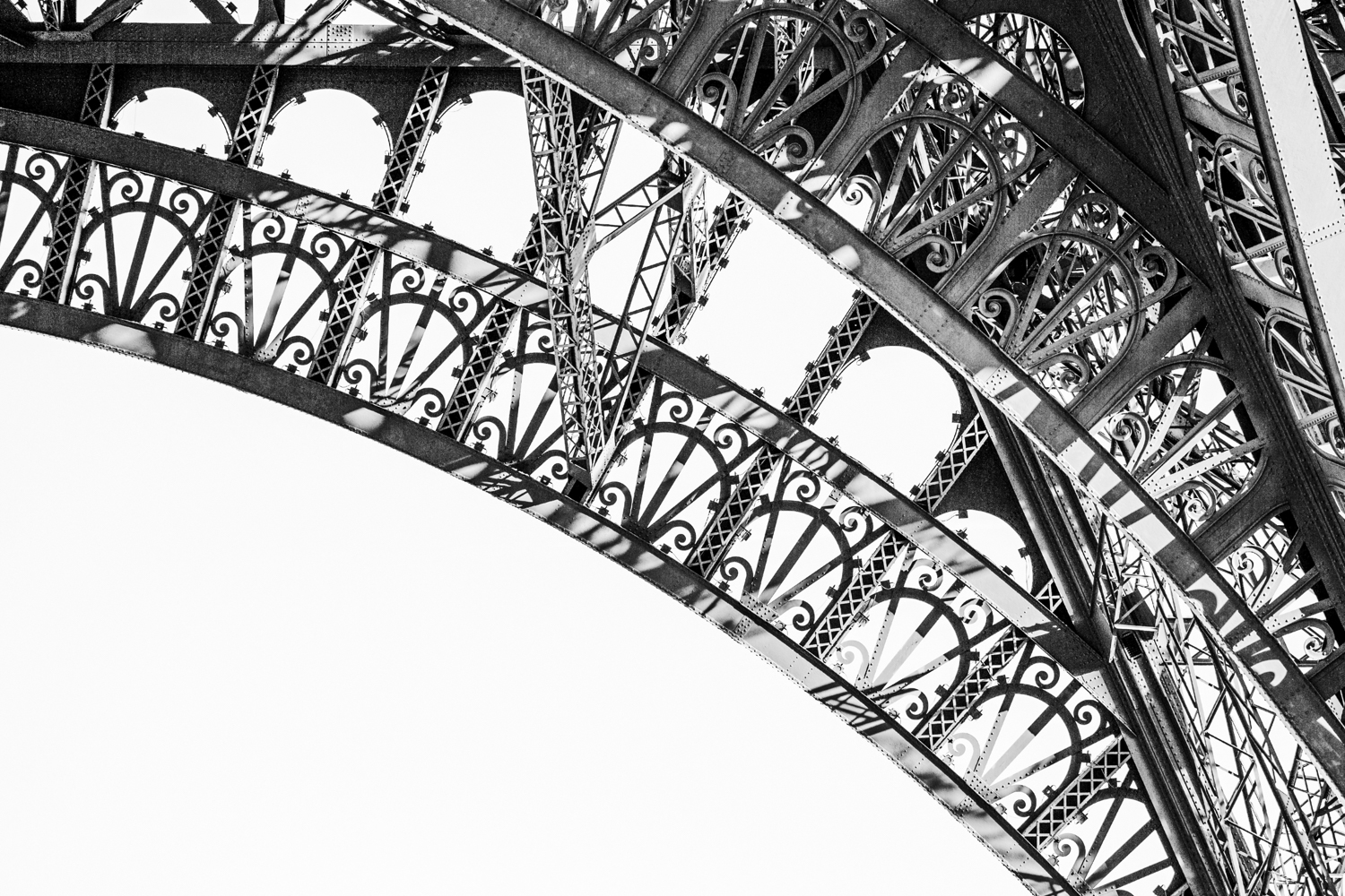 Eiffel Tower, Section of Arch