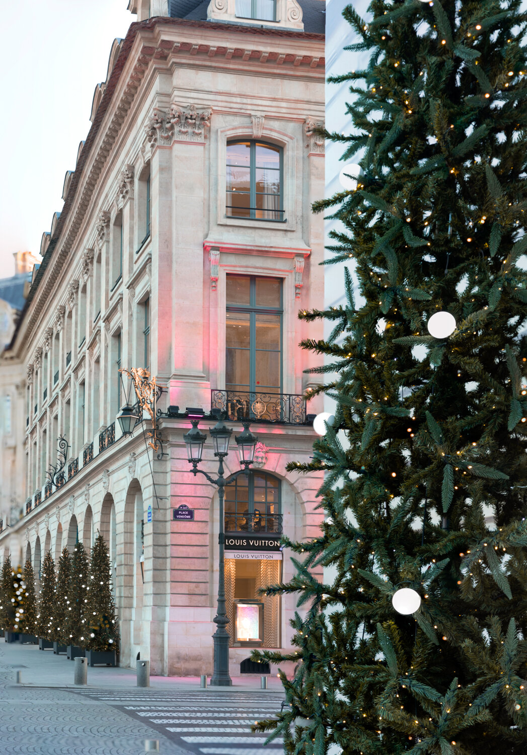 Louis Vuitton Christmas Tree Decorations 2018